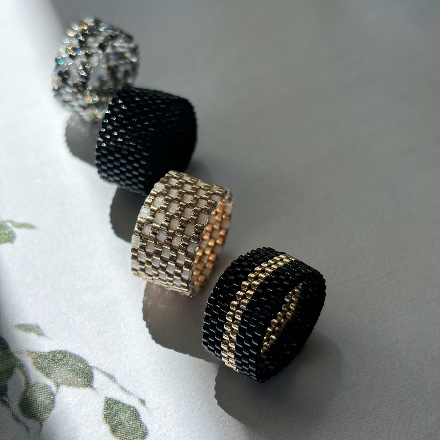 Inel Silk Satin and Gold - 8 rânduri, lățime 11 mm