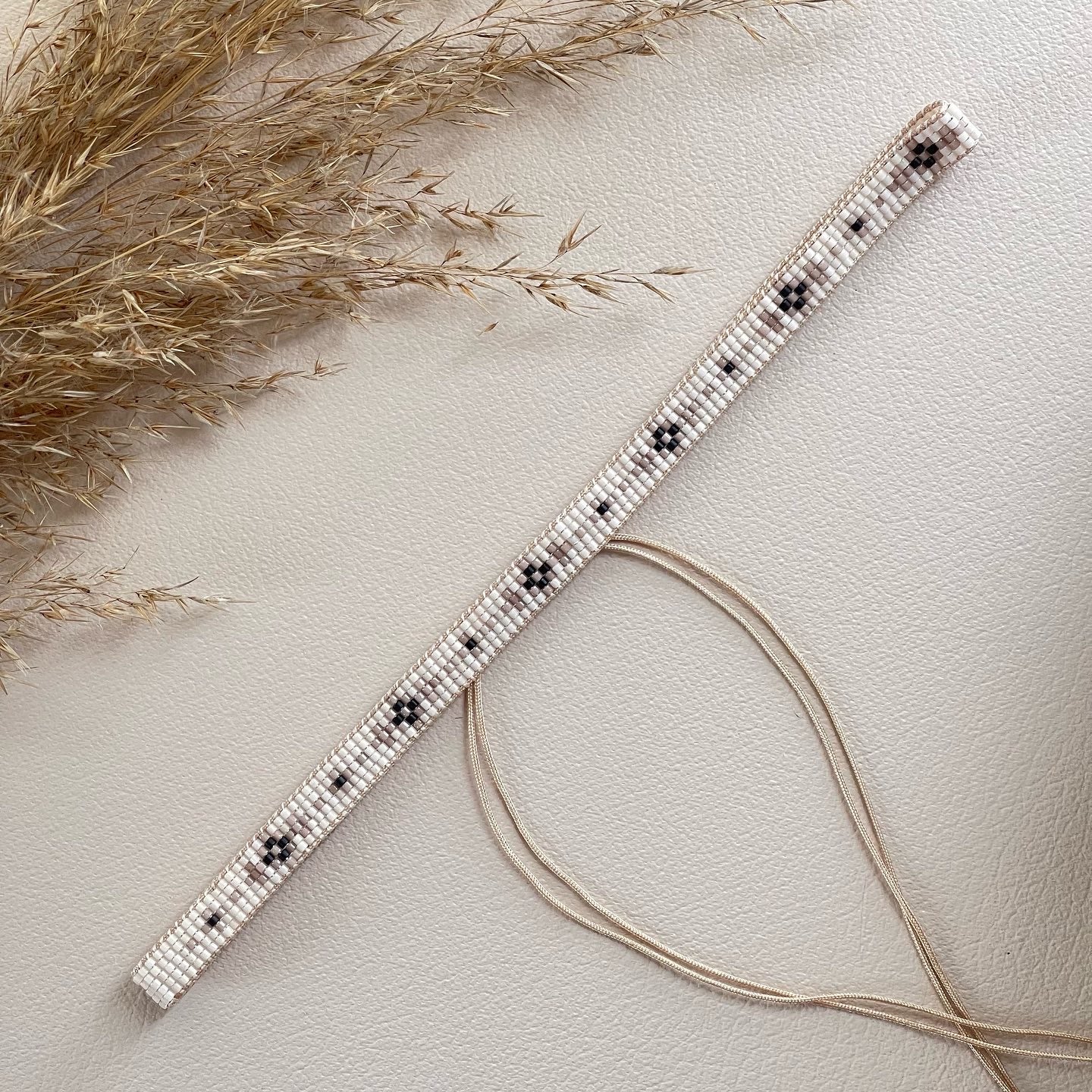 Choker Stela